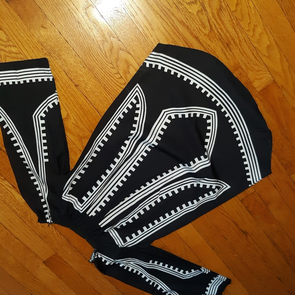 Dress - Picture 2 of 3